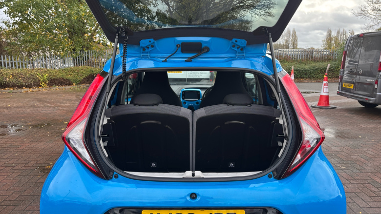 Toyota Aygo 1.0 VVT-i X-Trend 5dr x-shift Petrol Hatchback